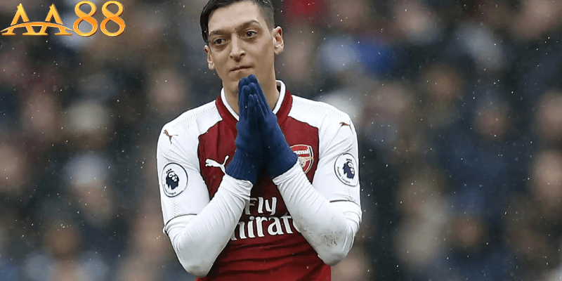 Phân Tích Các Phong Cách Chơi Tiền Đạo Phổ Biến